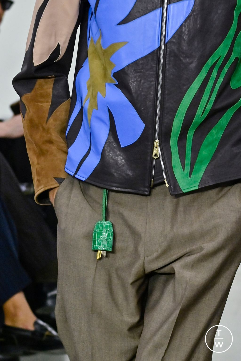 Fashion Week Milan Spring/Summer 2026 look 19 de la collection Paul Smith menswear accessories