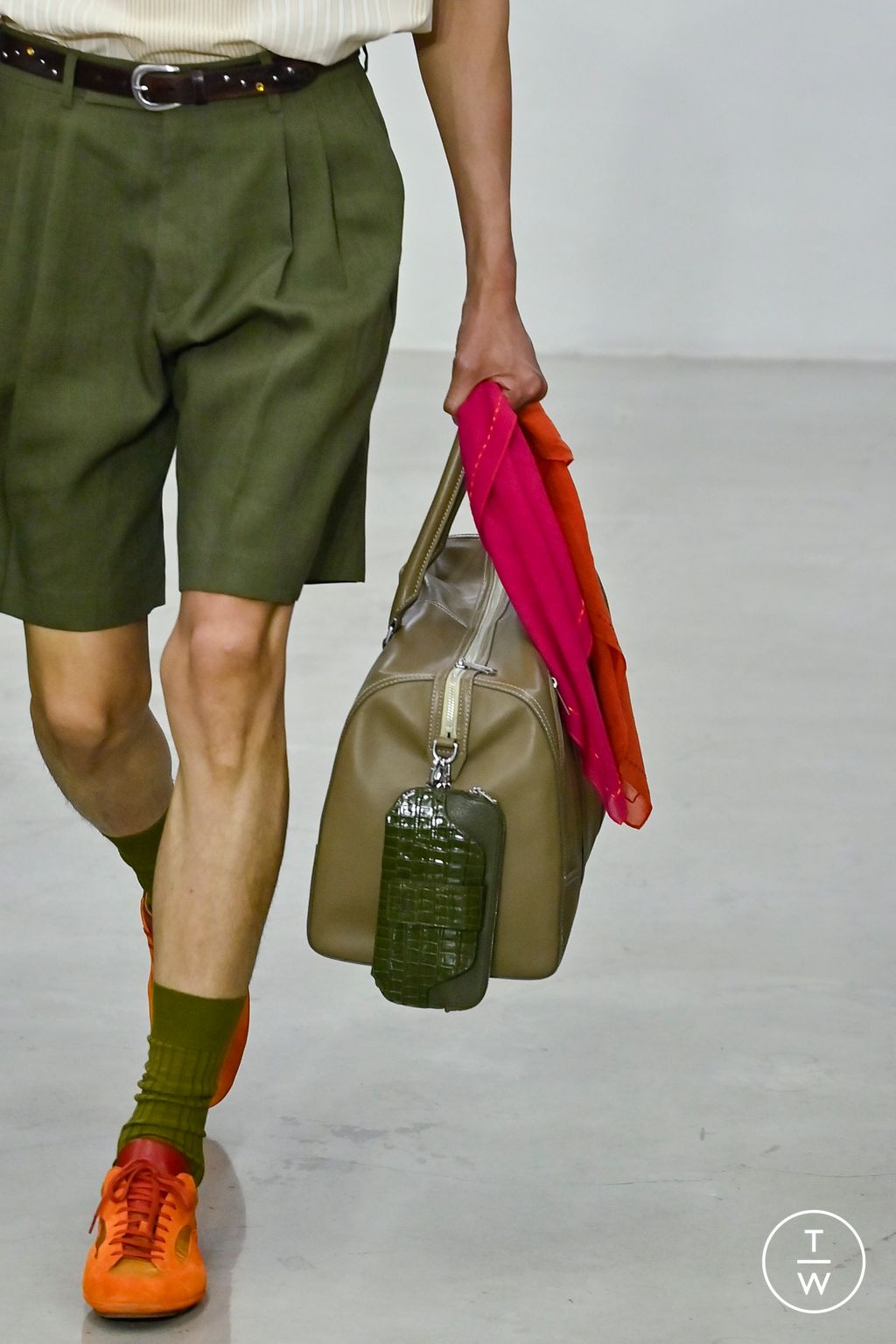 Fashion Week Milan Spring/Summer 2026 look 34 from the Paul Smith collection menswear accessories