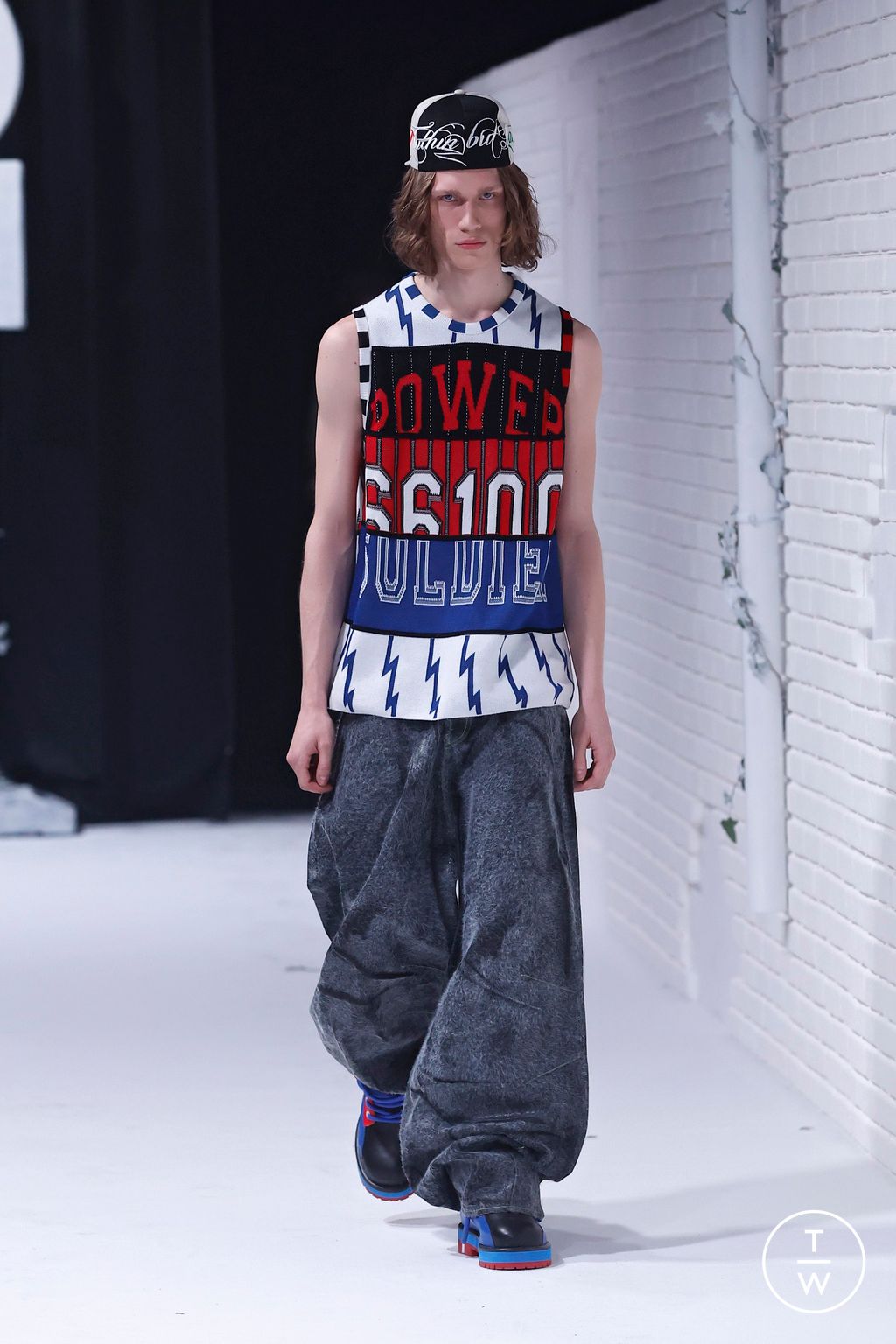 Fashion Week Milan Fall/Winter 2025 look 29 from the PDF collection menswear