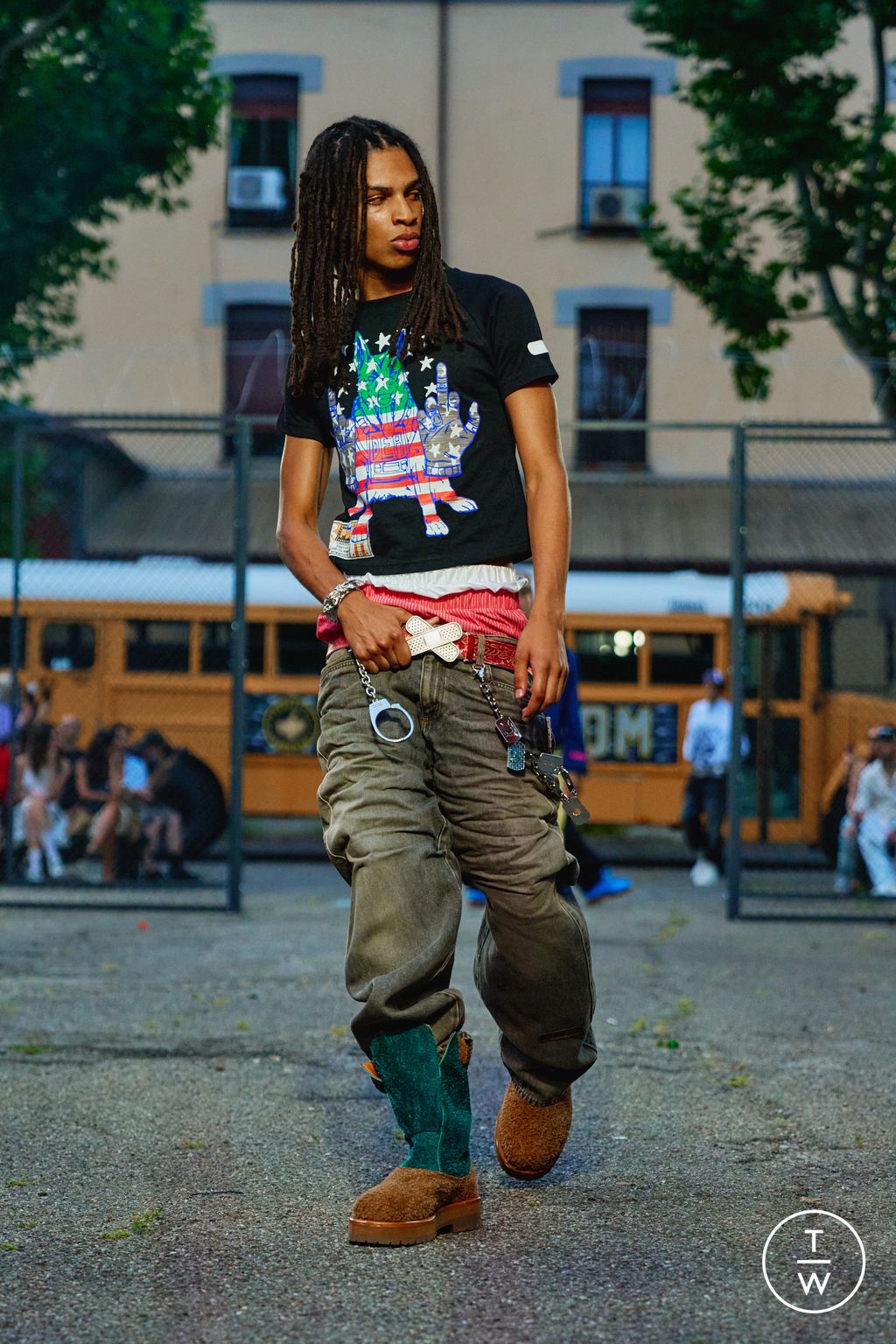 Fashion Week Milan Spring/Summer 2026 look 24 from the PDF collection menswear