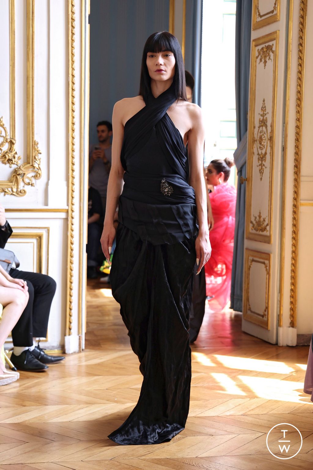 Fashion Week Paris Fall/Winter 2024 look 8 from the Peet Dullaert collection couture