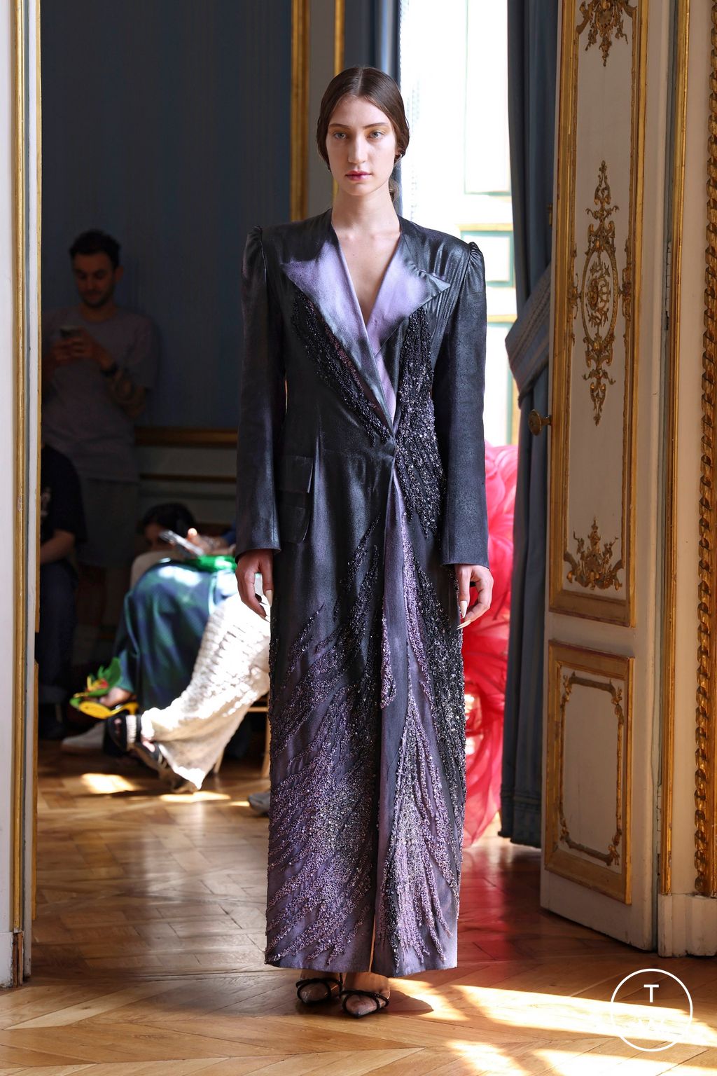 Fashion Week Paris Fall/Winter 2024 look 19 de la collection Peet Dullaert couture