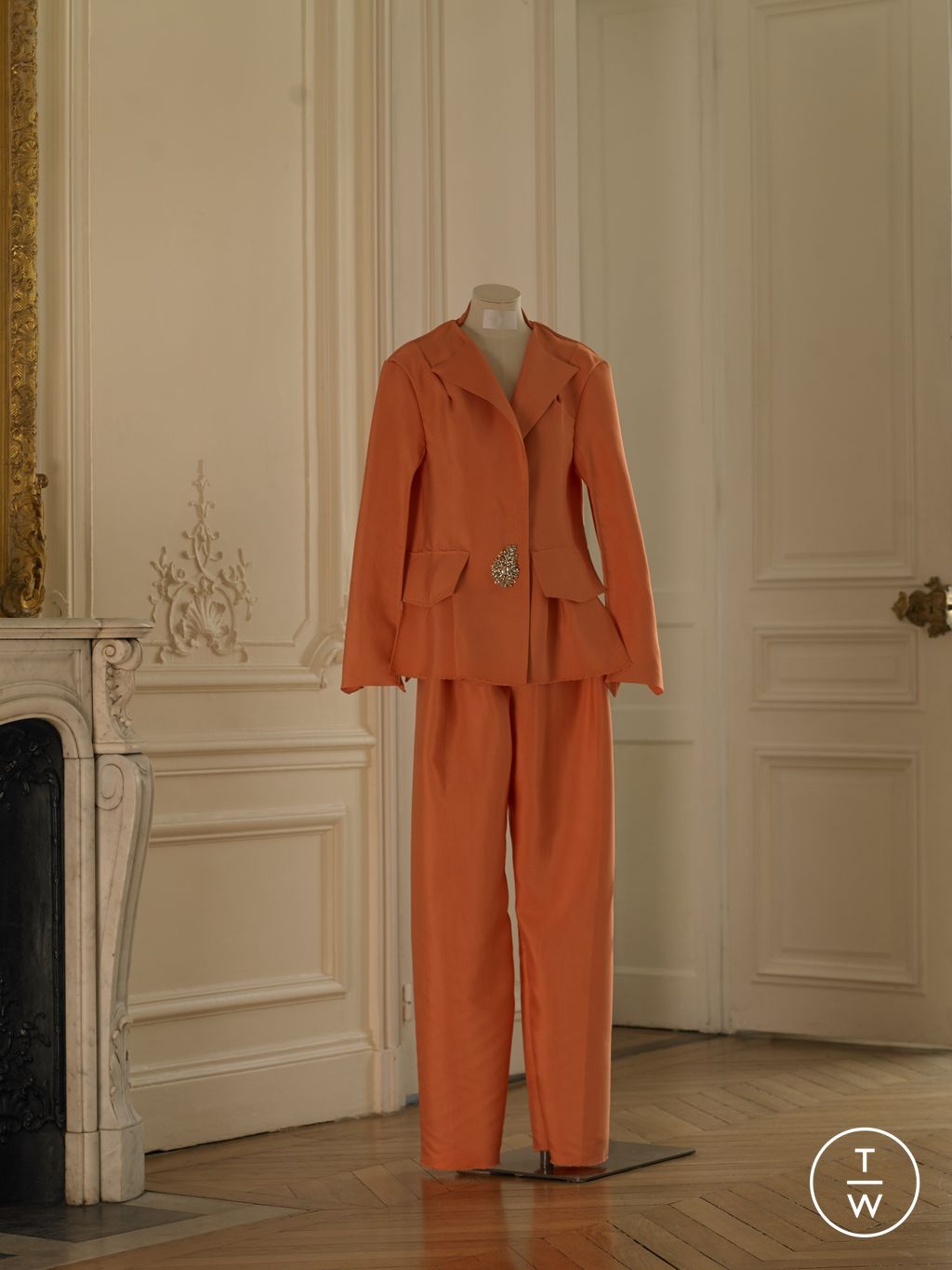 Fashion Week Paris Fall/Winter 2022 look 13 de la collection Peet Dullaert couture