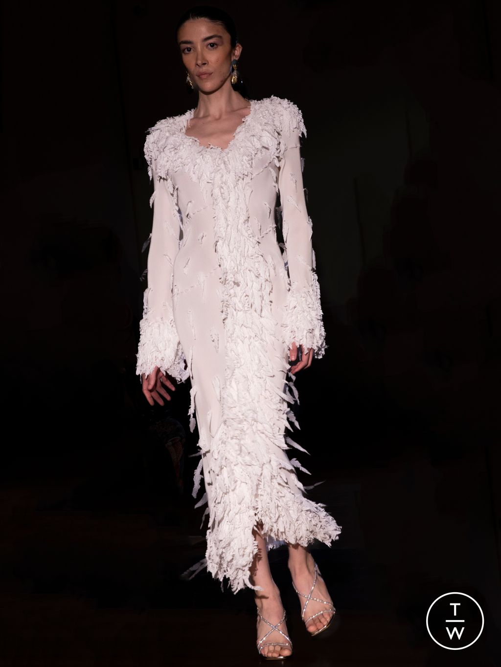 Fashion Week Paris Spring/Summer 2023 look 16 from the Peet Dullaert collection couture