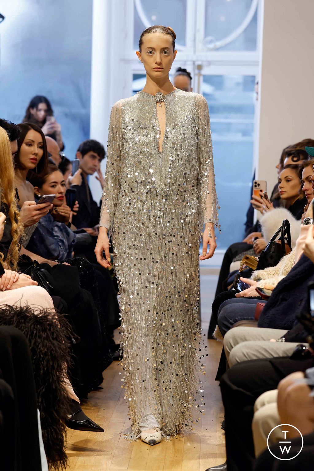 Fashion Week Paris Spring/Summer 2025 look 15 from the Peet Dullaert collection couture