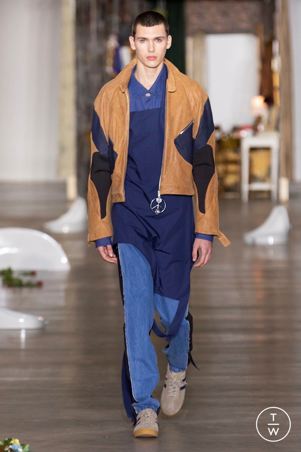 Fashion Week London Fall/Winter 2020 look 4 from the Per Götesson collection 男装