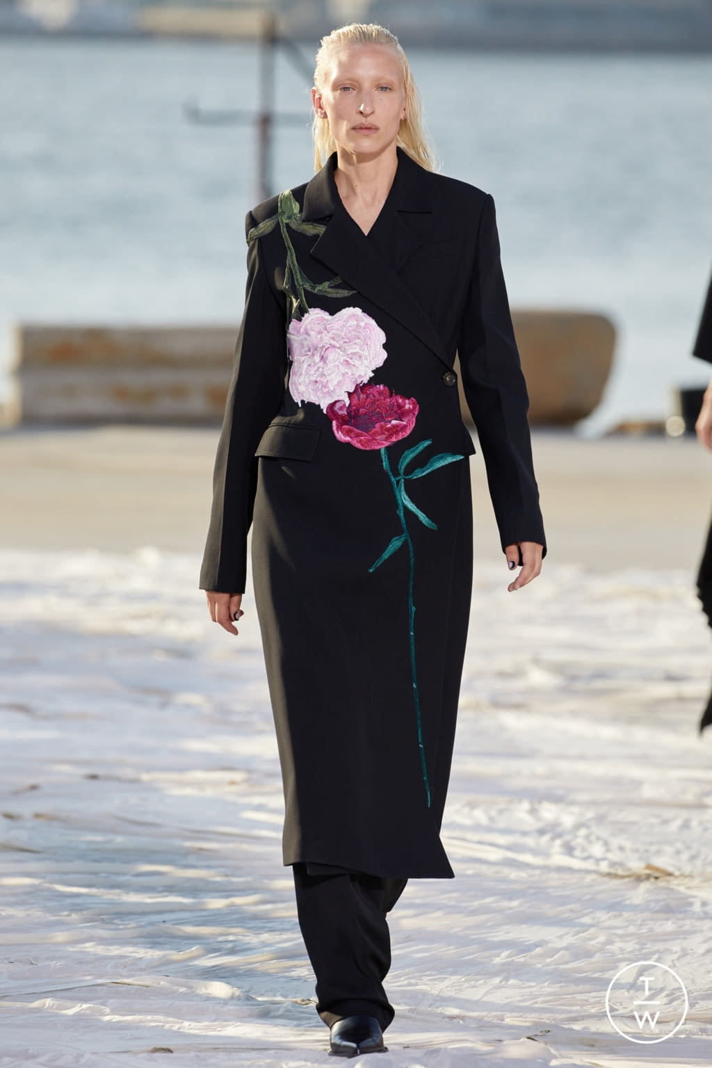 Fashion Week New York Spring/Summer 2022 look 46 from the Peter Do collection womenswear