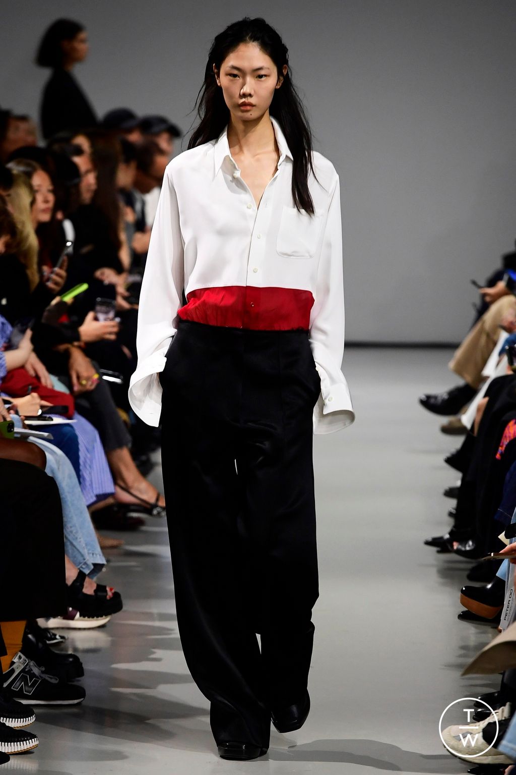 Fashion Week Paris Spring/Summer 2024 look 2 from the Peter Do collection womenswear