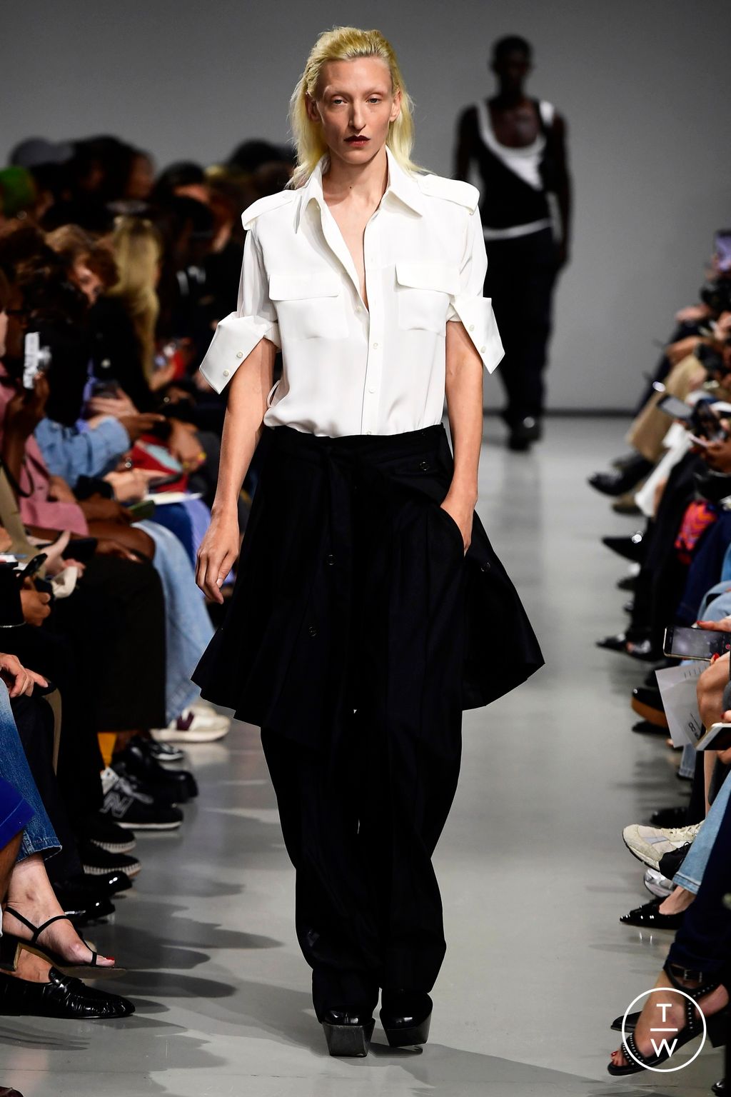 Fashion Week Paris Spring/Summer 2024 look 8 from the Peter Do collection womenswear