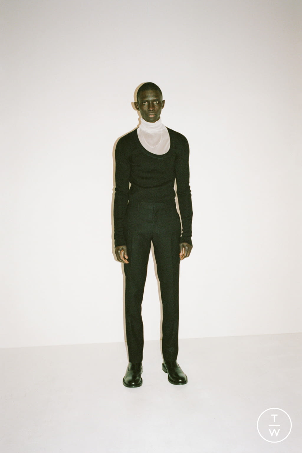 Fashion Week Milan Pre-Fall 2019 look 2 from the Bottega Veneta collection menswear