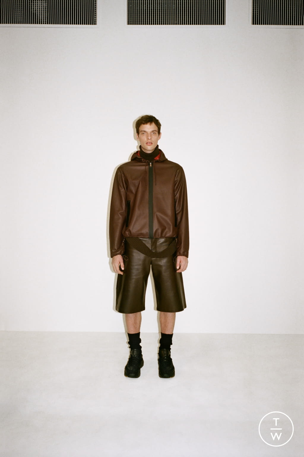 Fashion Week Milan Pre-Fall 2019 look 15 de la collection Bottega Veneta menswear
