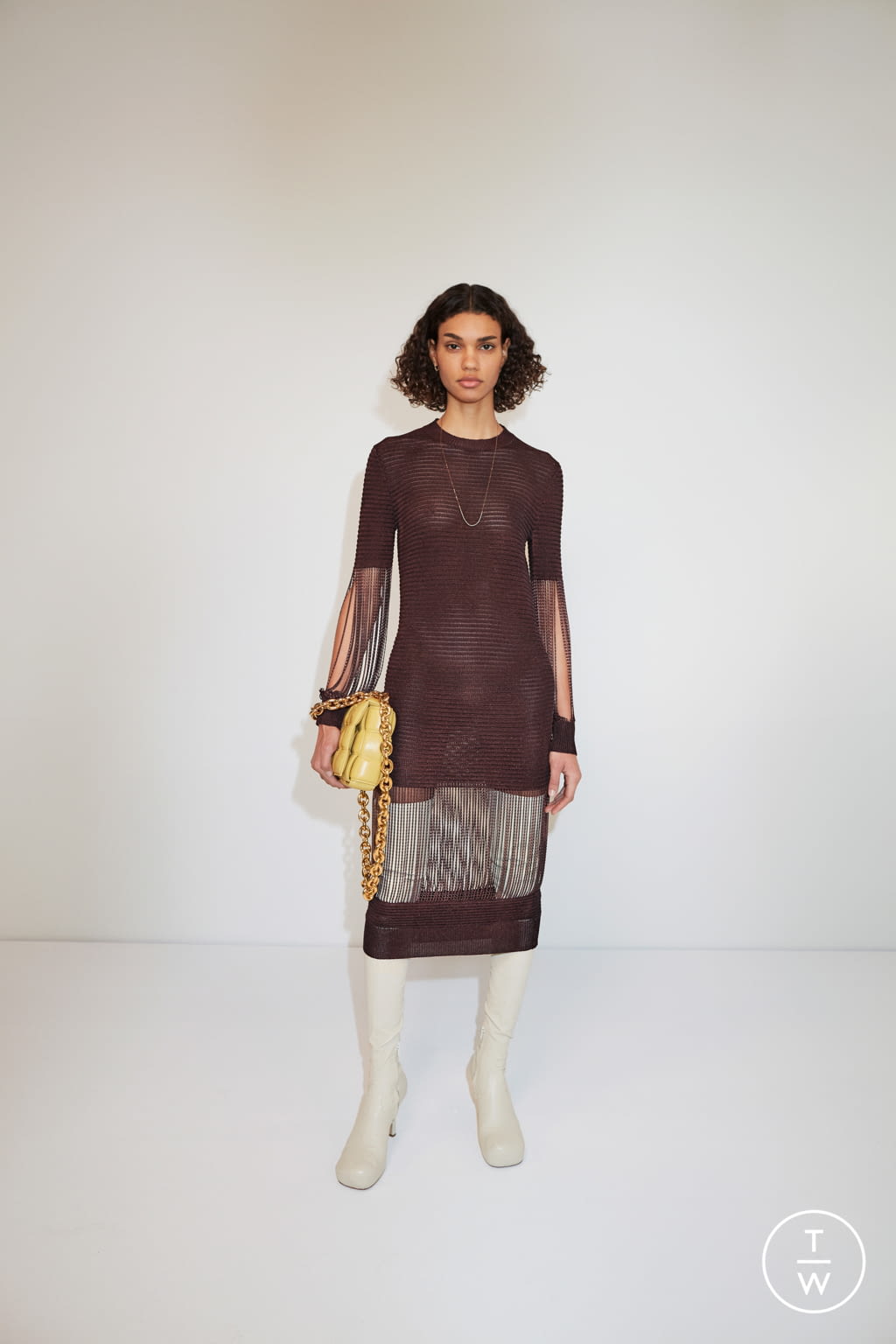 Fashion Week Milan Pre-Fall 2020 look 35 from the Bottega Veneta collection 女装