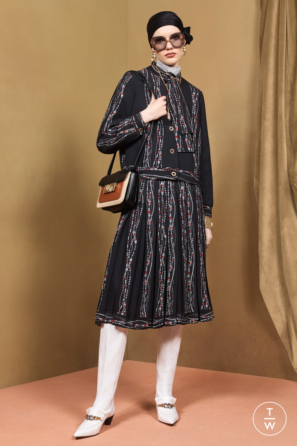 Fashion Week London Pre-Fall 2020 look 22 from the Ports 1961 collection 女装