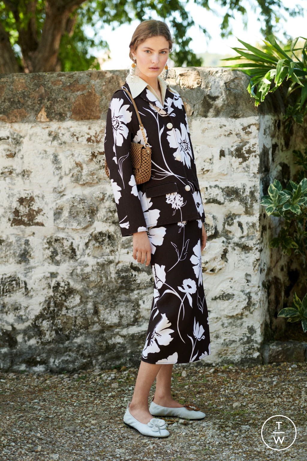 Fashion Week New York Pre-Fall 2021 look 4 from the Tory Burch collection womenswear
