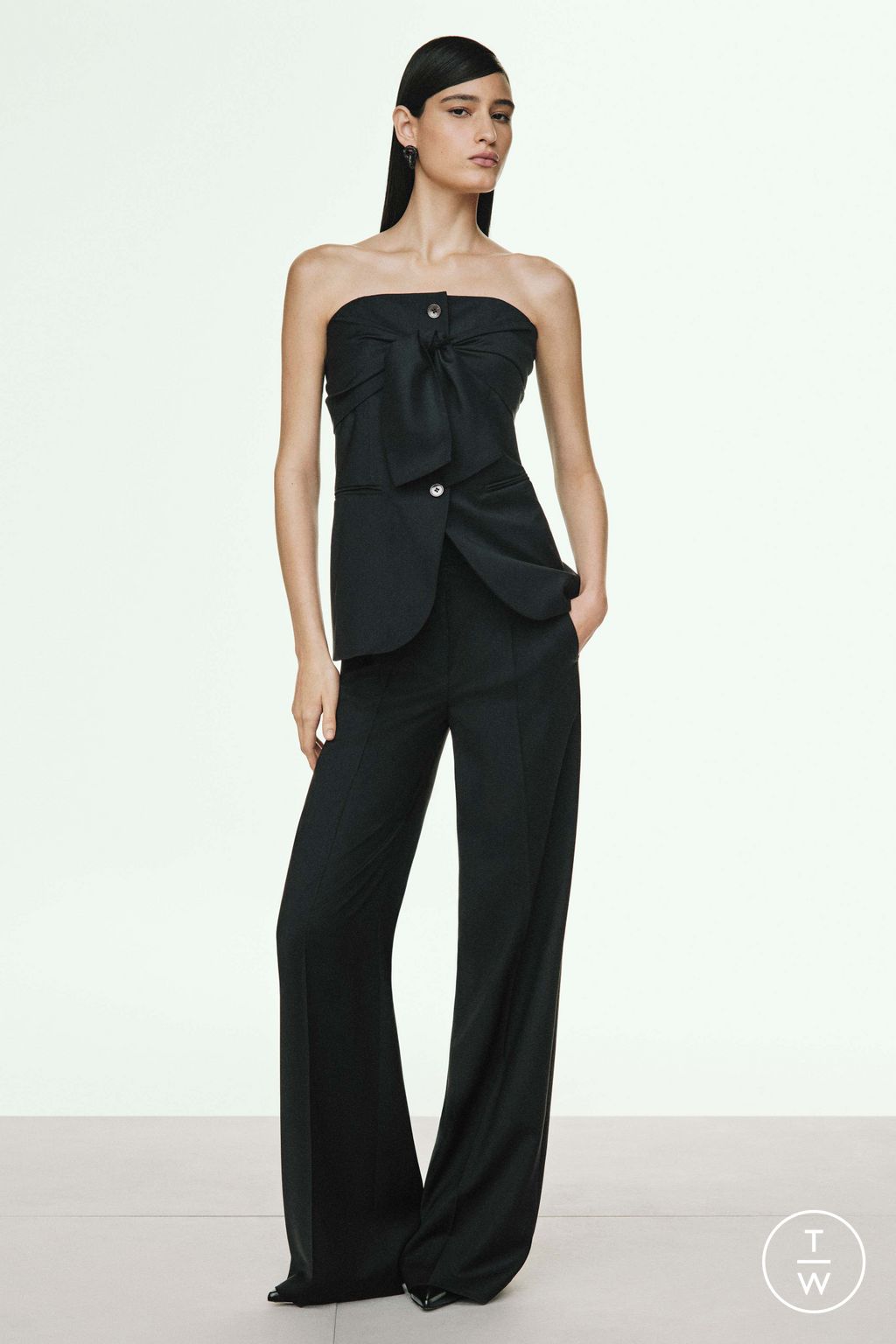 Fashion Week Milan Pre-Fall 2025 look 23 de la collection Max Mara womenswear