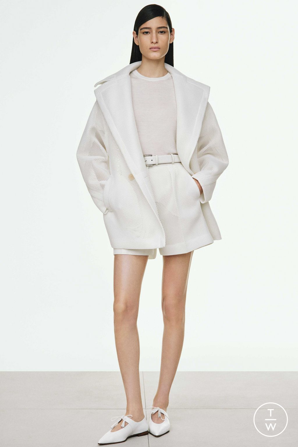 Fashion Week Milan Pre-Fall 2025 look 9 from the Max Mara collection womenswear