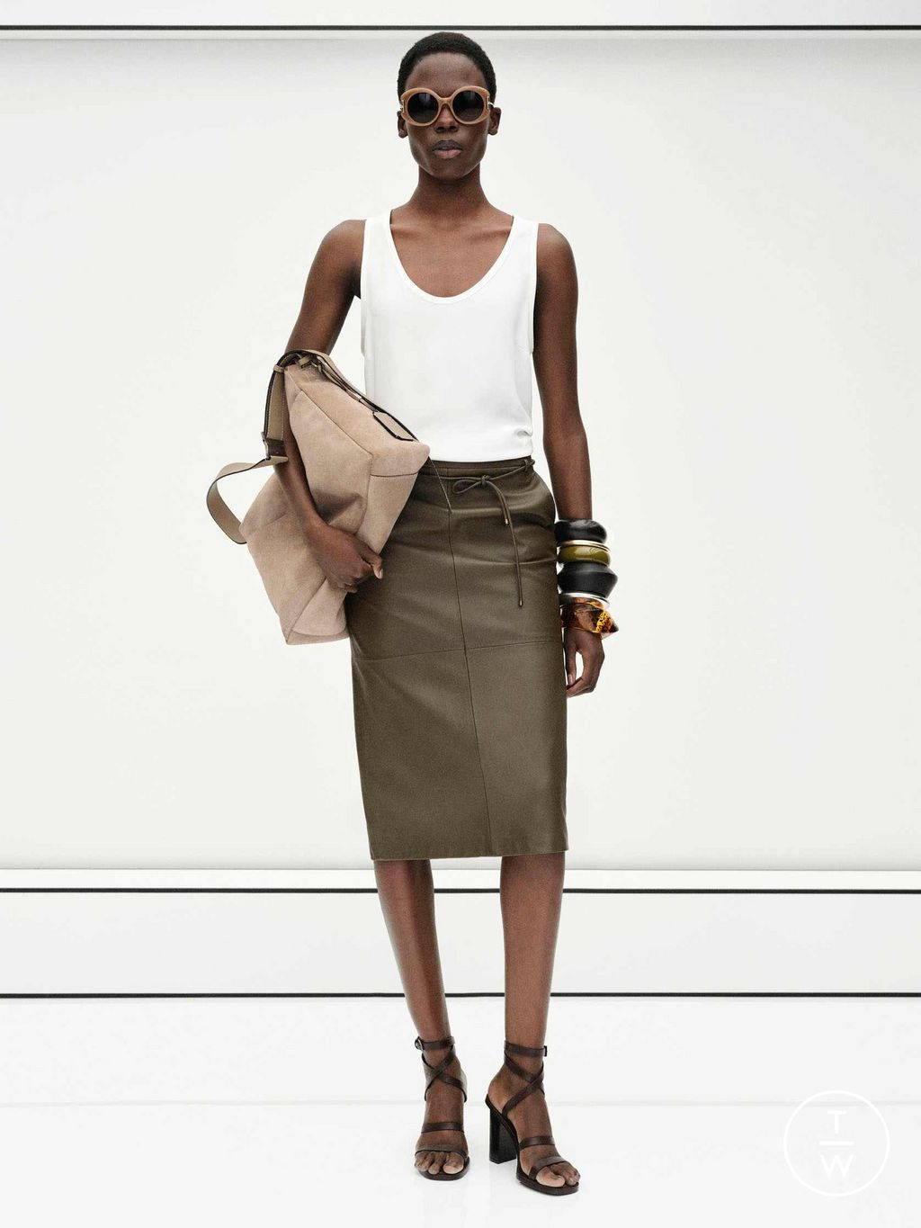 Fashion Week Milan Pre-Fall 2026 look 16 de la collection Max Mara womenswear