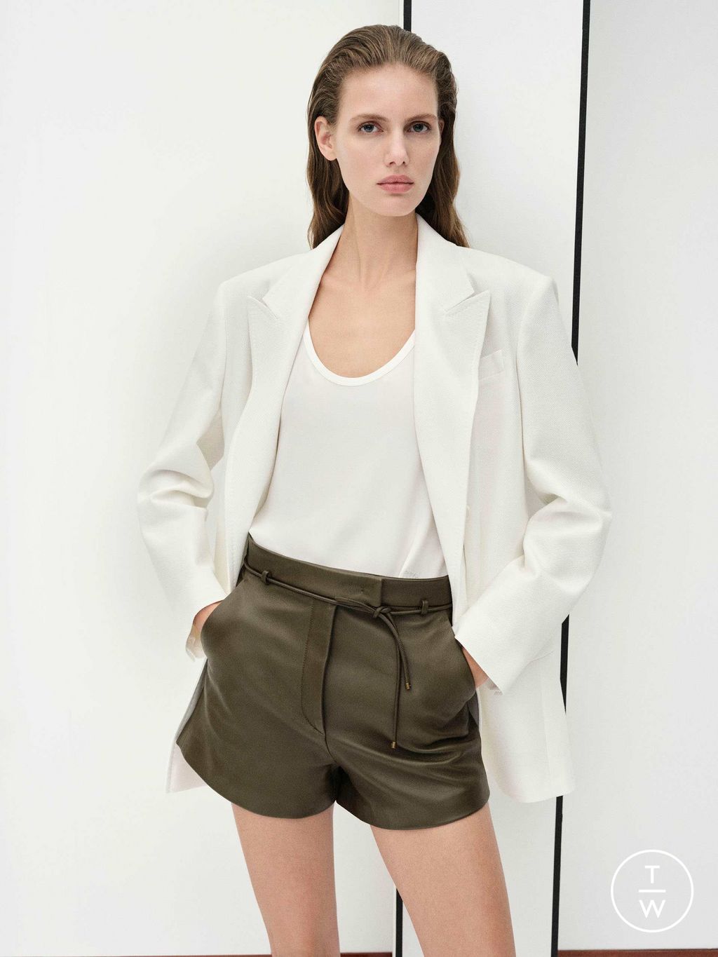 Fashion Week Milan Pre-Fall 2026 look 19 from the Max Mara collection 女装