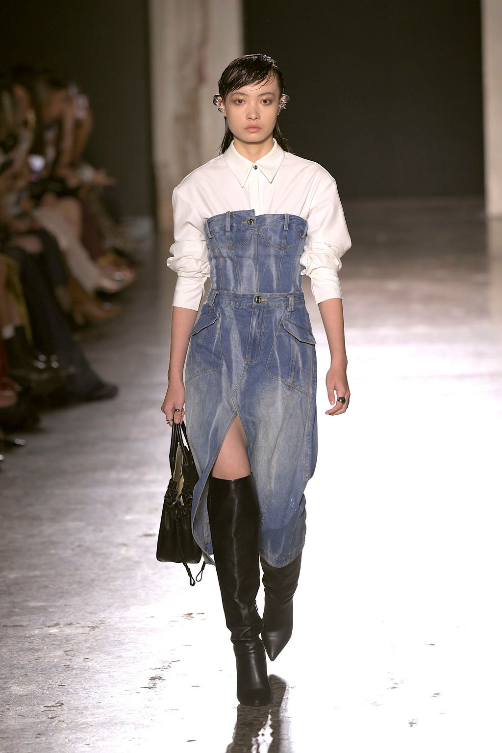 Fashion Week Milan Spring/Summer 2025 look 15 from the Phan Dang Hoang collection womenswear