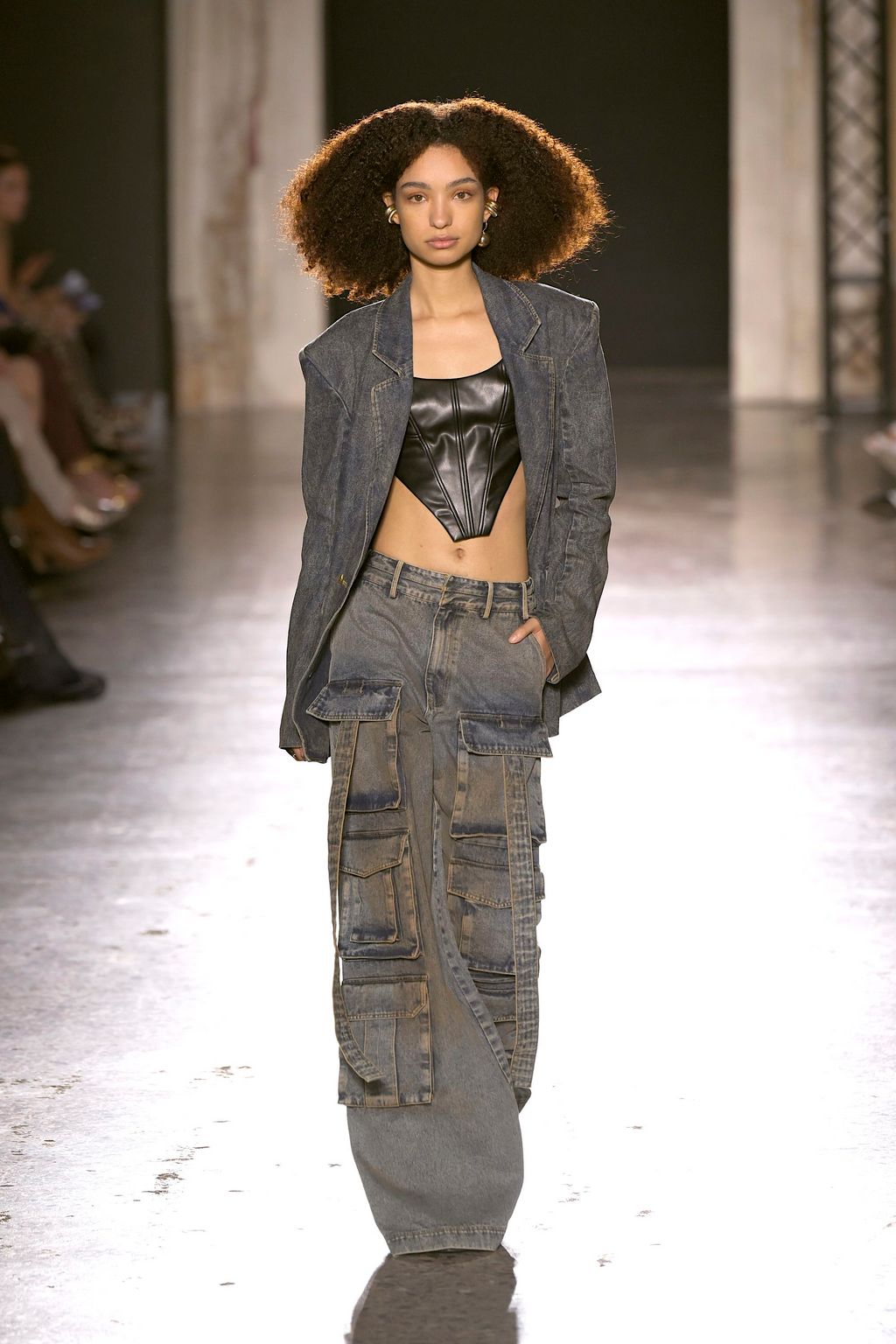 Fashion Week Milan Spring/Summer 2025 look 18 from the Phan Dang Hoang collection womenswear