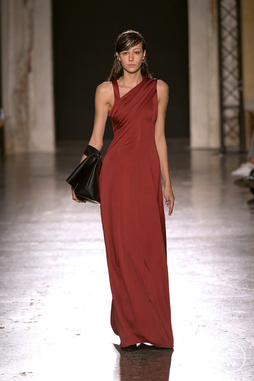 Fashion Week Milan Spring/Summer 2025 look 38 from the Phan Dang Hoang collection womenswear