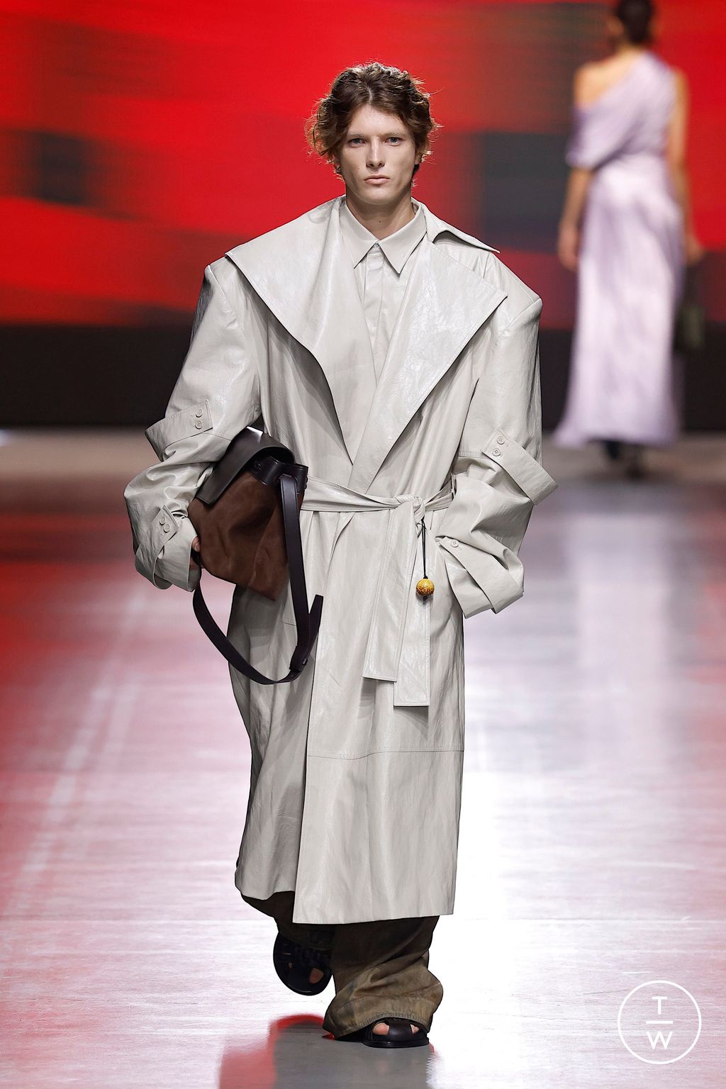 Fashion Week Milan Spring/Summer 2026 look 24 from the Phan Dang Hoang collection 女装