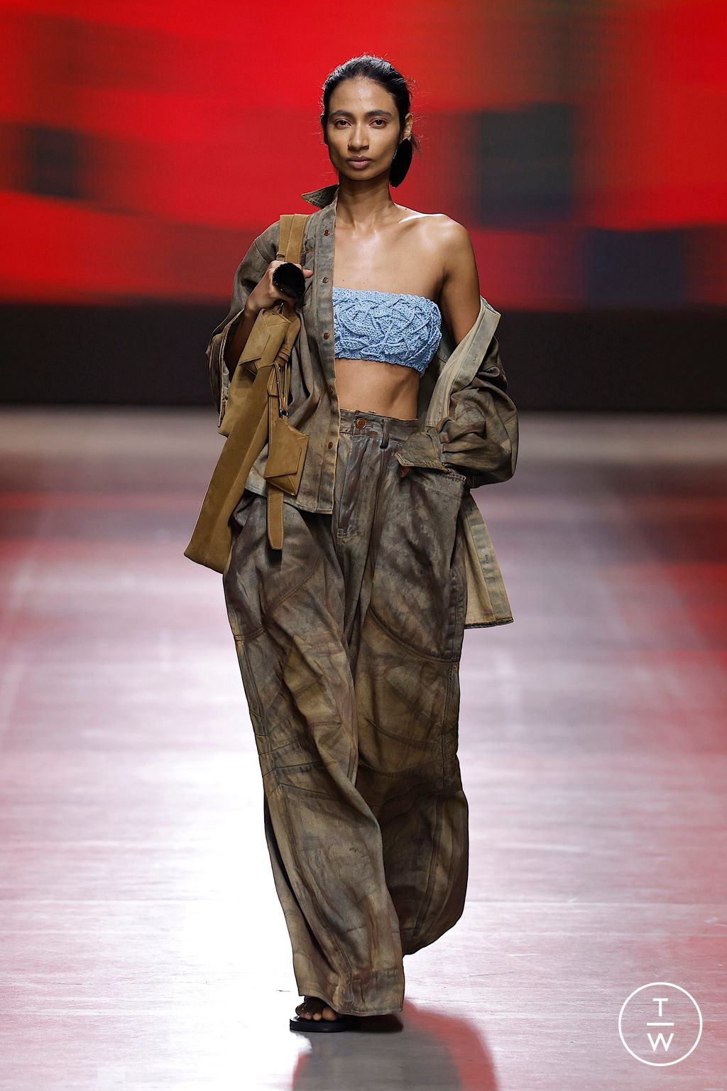 Fashion Week Milan Spring/Summer 2026 look 26 from the Phan Dang Hoang collection womenswear