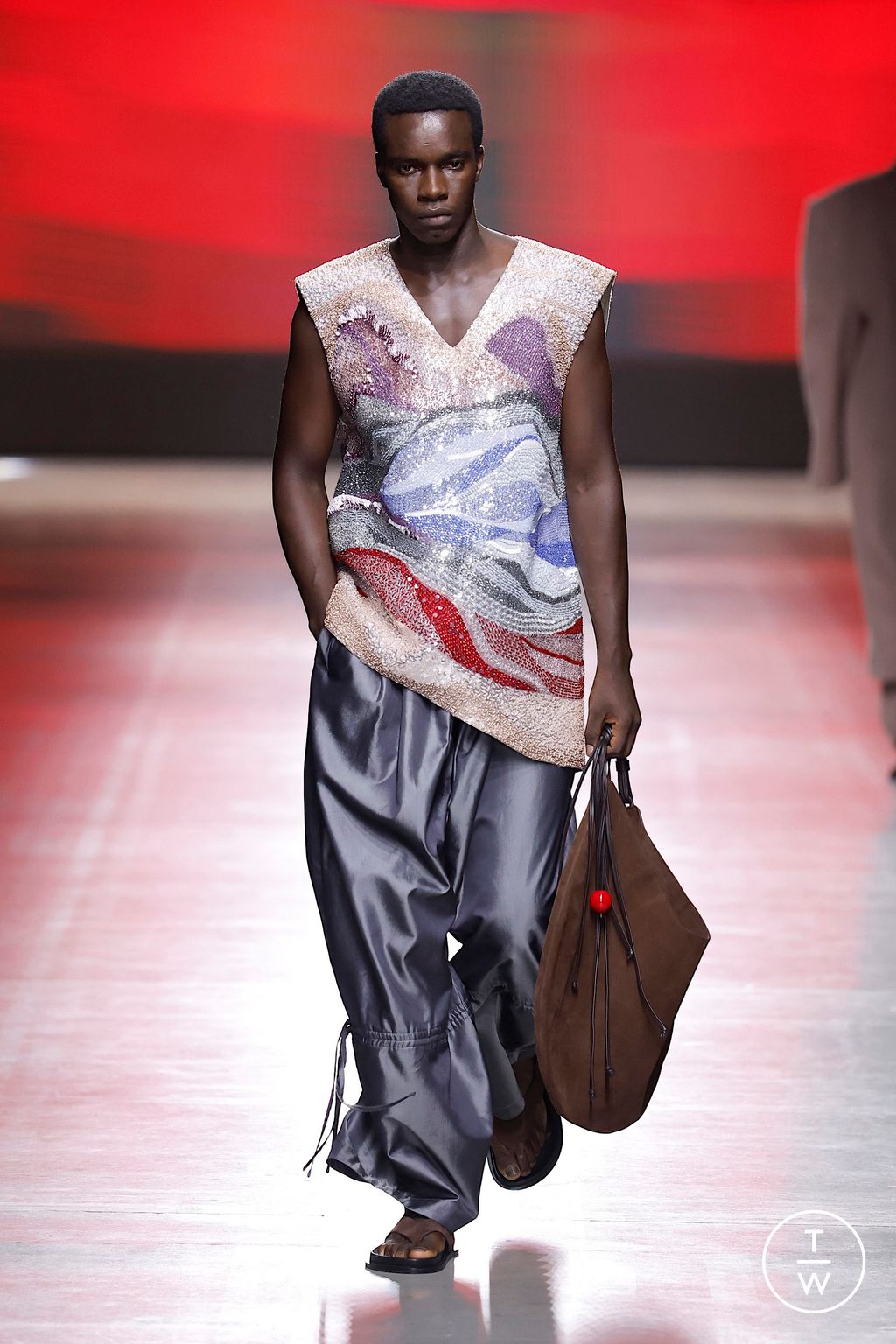 Fashion Week Milan Spring/Summer 2026 look 41 from the Phan Dang Hoang collection 女装