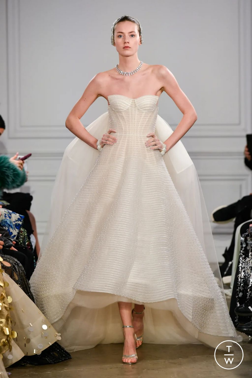 Fashion Week Paris Spring/Summer 2026 look 22 from the Phan Huy collection couture