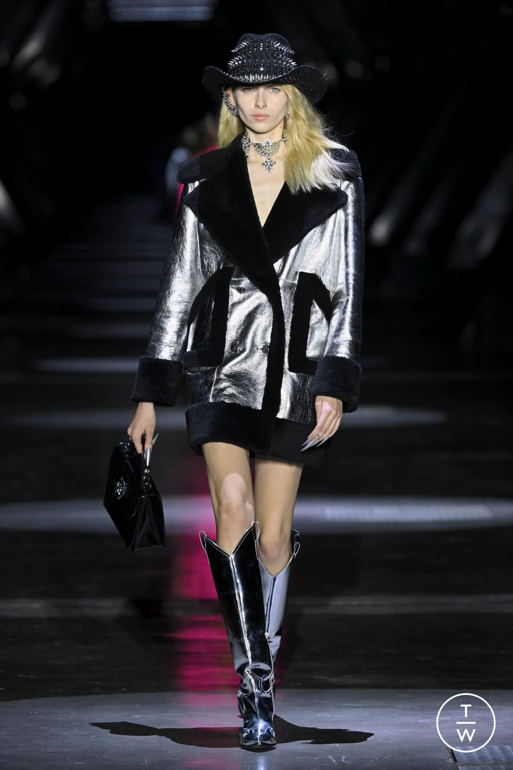 Fashion Week Milan Fall/Winter 2023 look 7 from the Philipp Plein collection womenswear