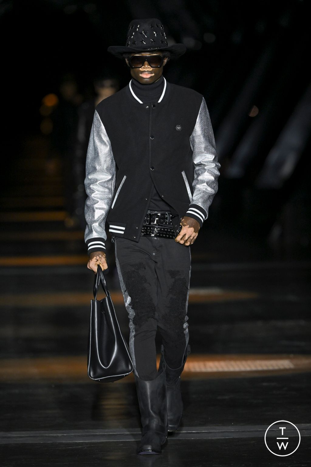 Fashion Week Milan Fall/Winter 2023 look 45 from the Philipp Plein collection womenswear