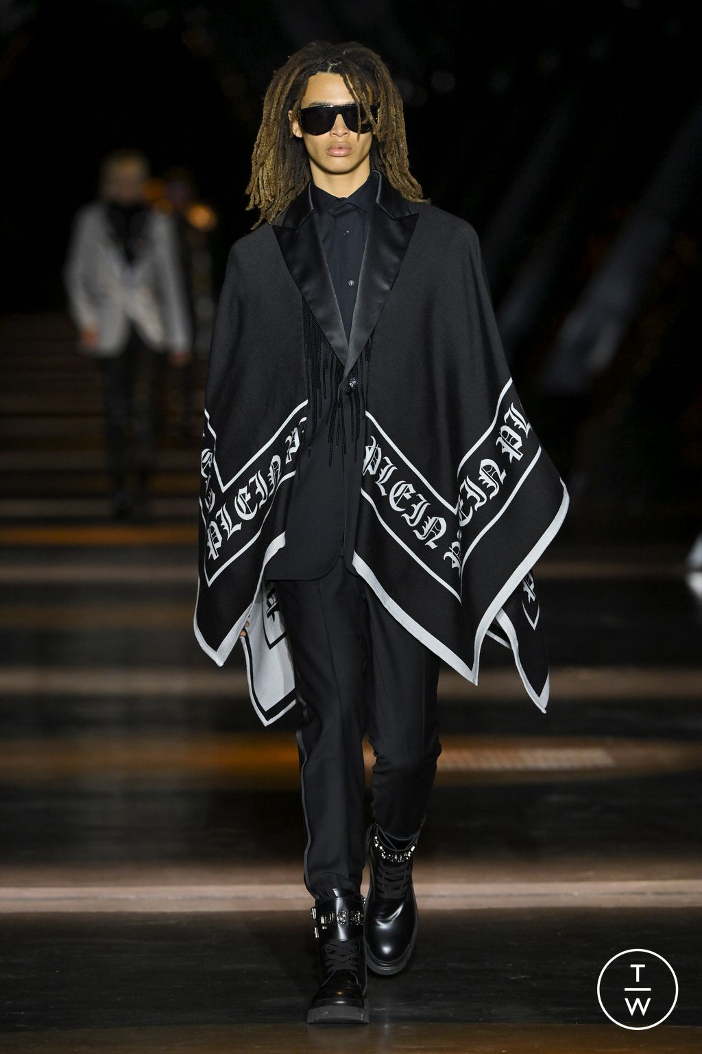 Fashion Week Milan Fall/Winter 2023 look 51 from the Philipp Plein collection womenswear