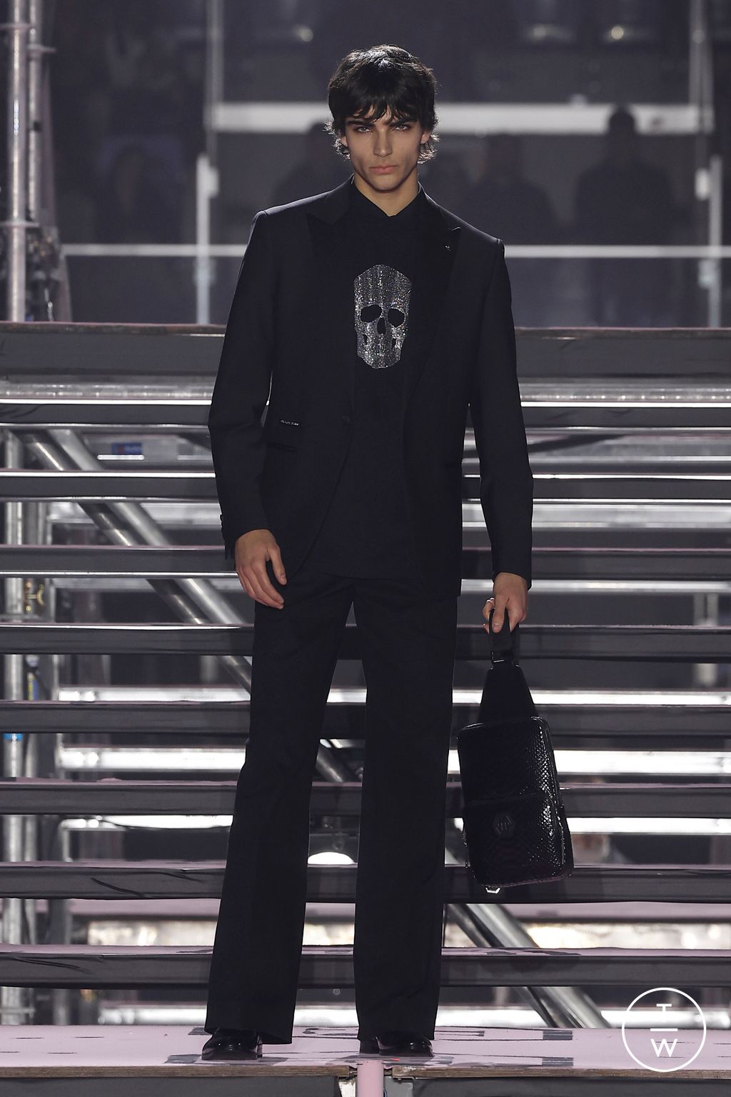 Fashion Week Milan Fall/Winter 2024 look 10 from the Philipp Plein collection womenswear