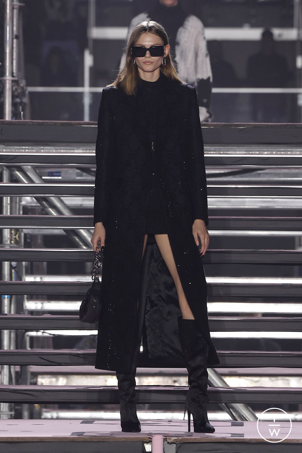 Fashion Week Milan Fall/Winter 2024 look 11 from the Philipp Plein collection 女装