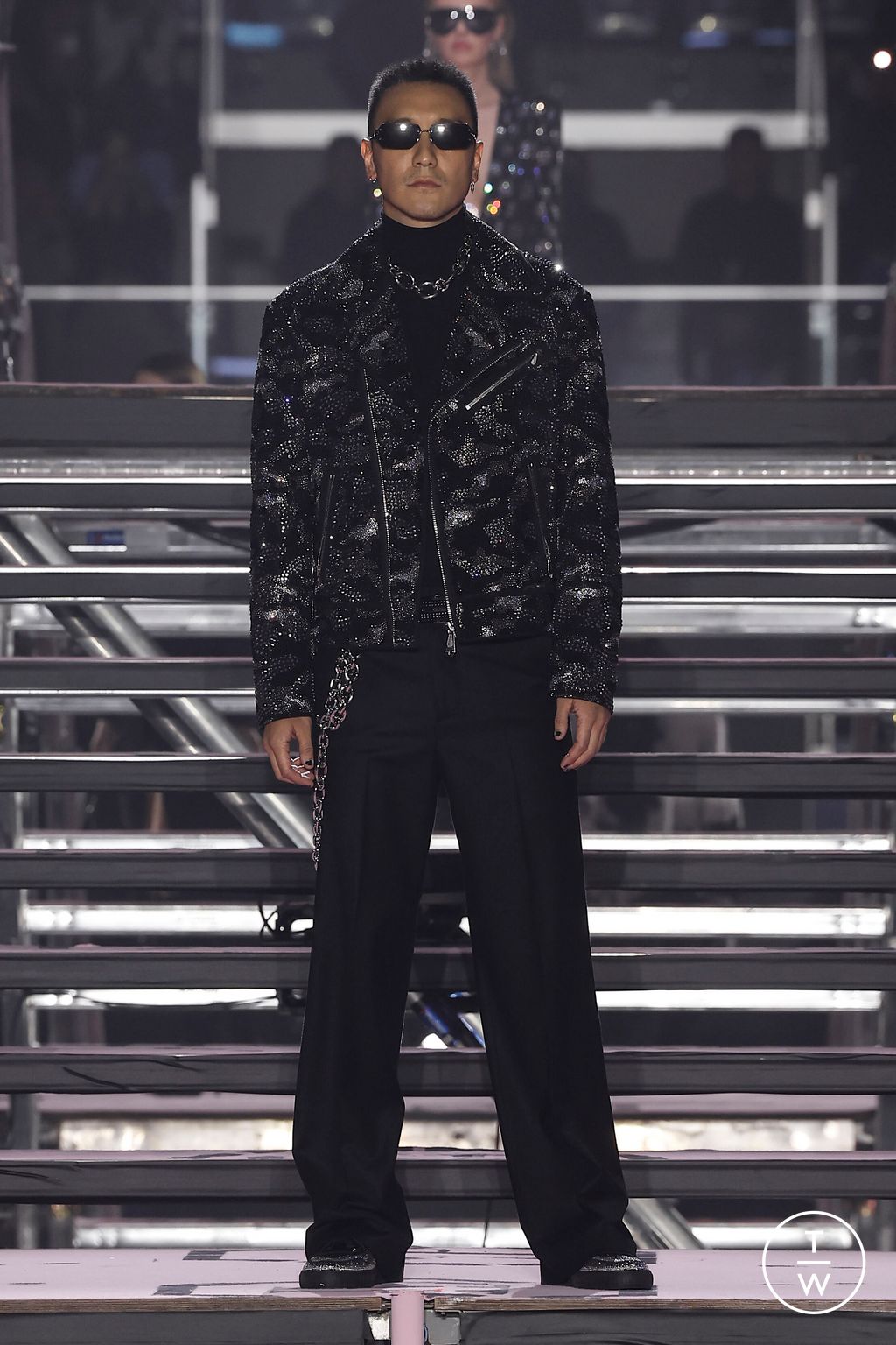 Fashion Week Milan Fall/Winter 2024 look 15 from the Philipp Plein collection womenswear
