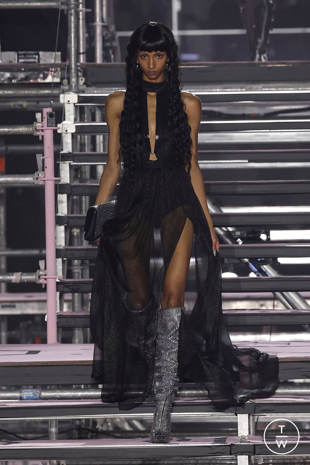 Fashion Week Milan Fall/Winter 2024 look 28 from the Philipp Plein collection 女装