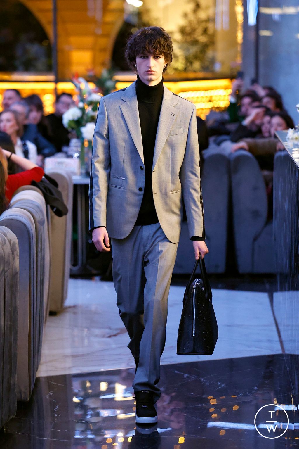 Fashion Week Milan Fall/Winter 2025 look 6 from the Philipp Plein collection menswear