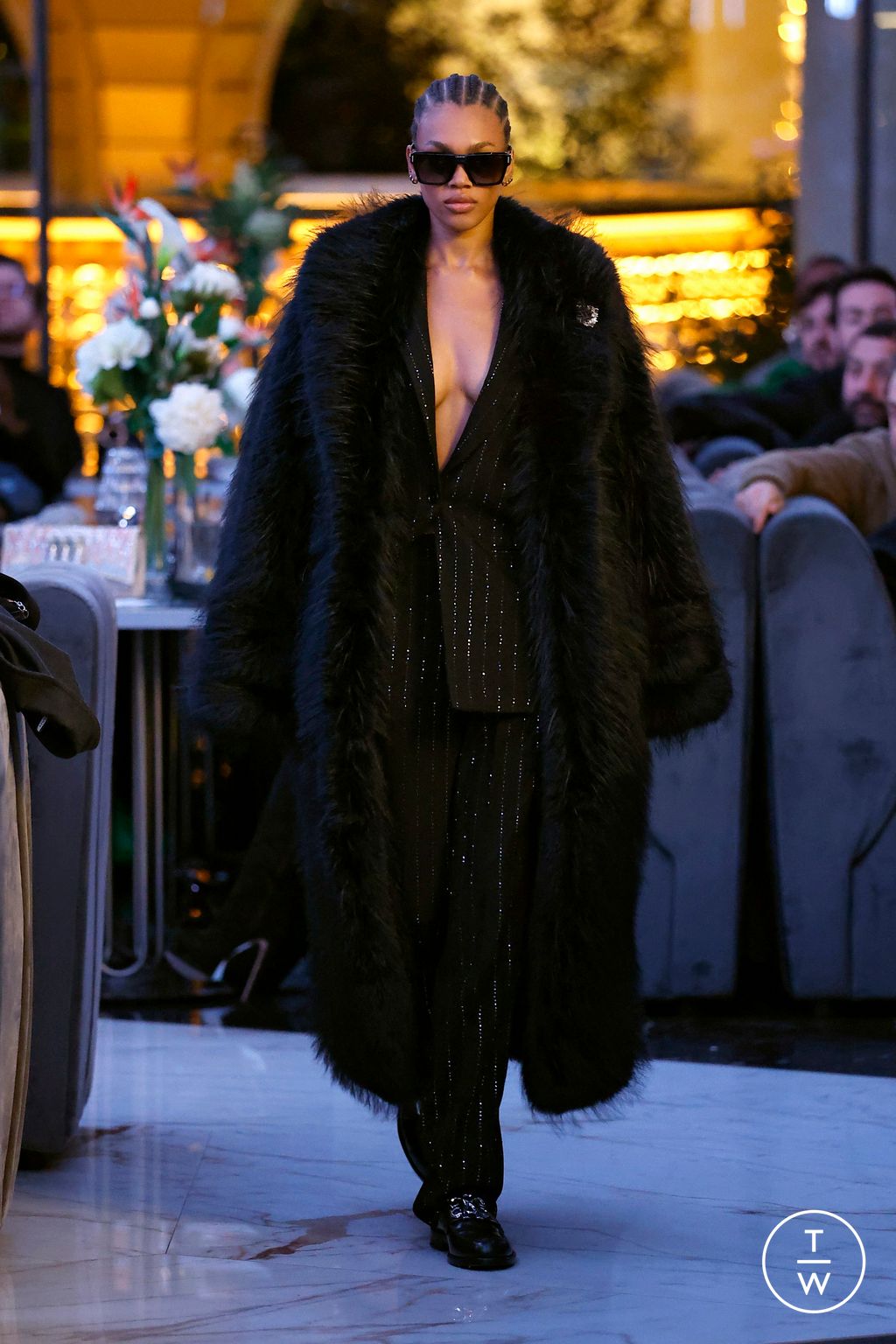 Fashion Week Milan Fall/Winter 2025 look 32 from the Philipp Plein collection menswear