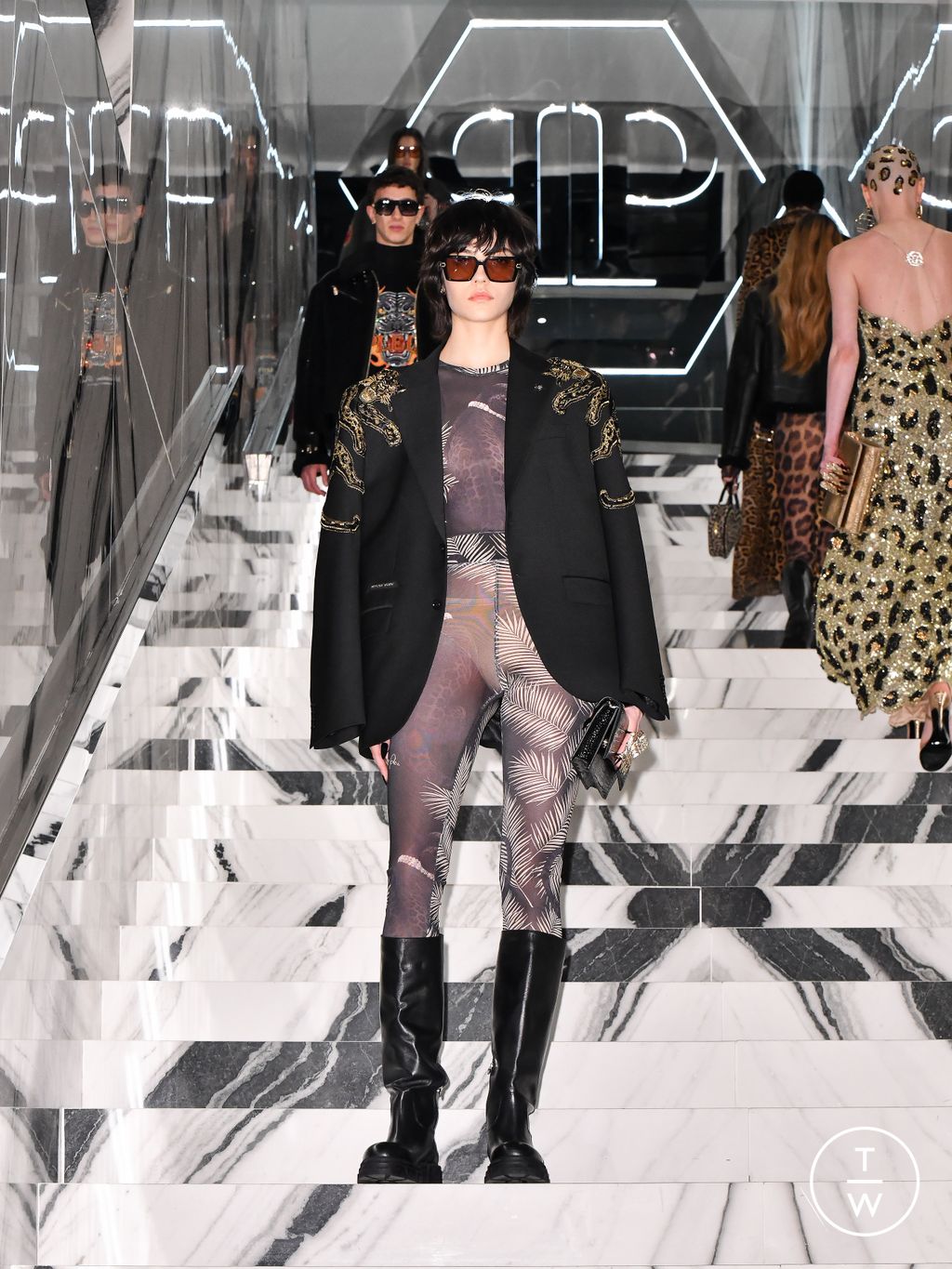 Fashion Week Milan Fall/Winter 2026 look 29 from the Philipp Plein collection womenswear