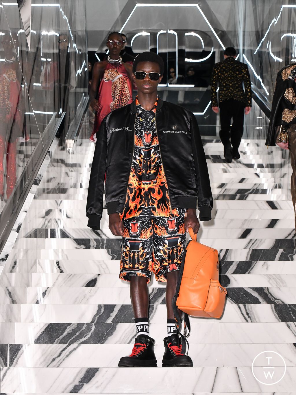 Fashion Week Milan Fall/Winter 2026 look 32 from the Philipp Plein collection womenswear