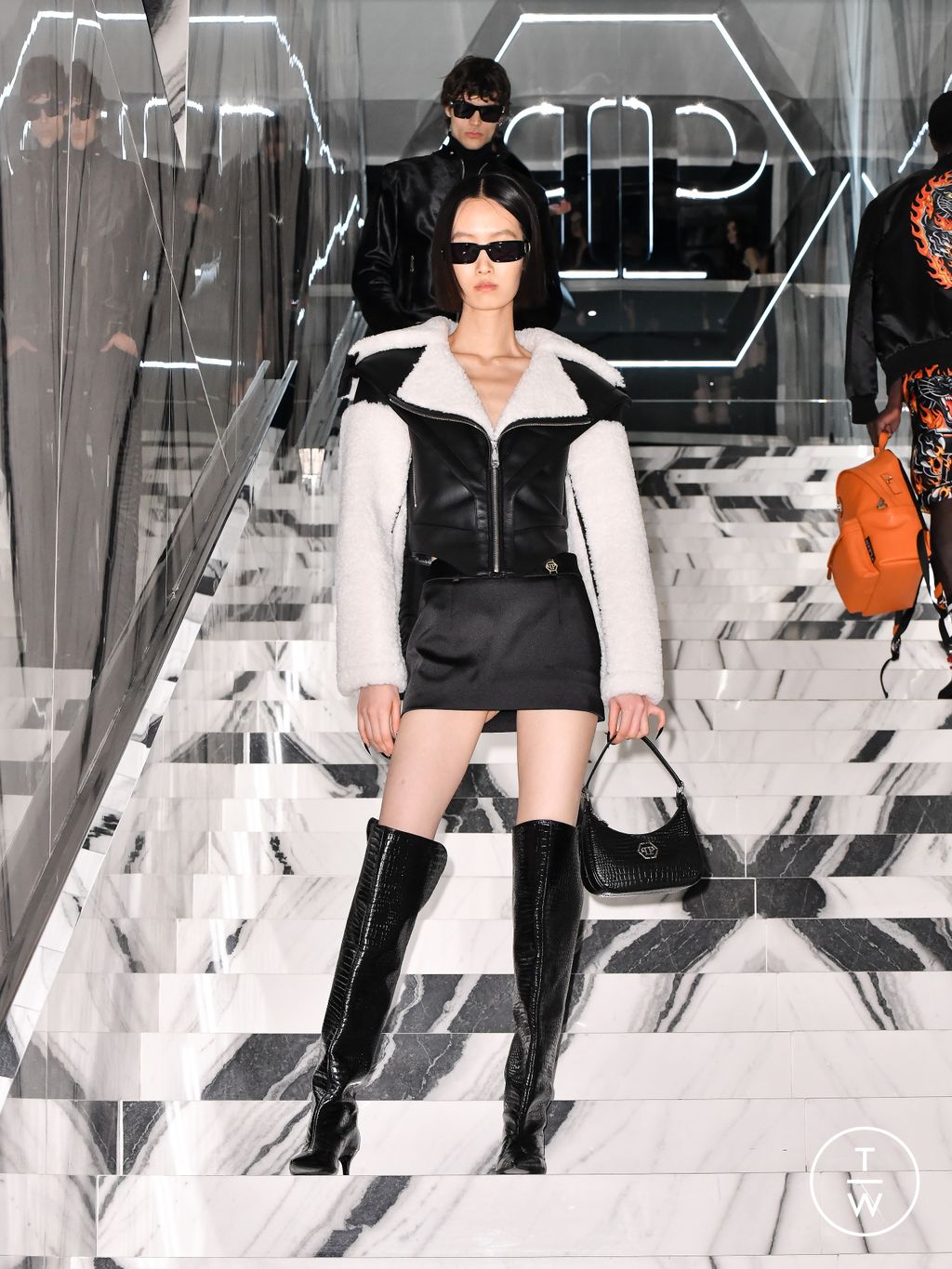 Fashion Week Milan Fall/Winter 2026 look 38 from the Philipp Plein collection womenswear