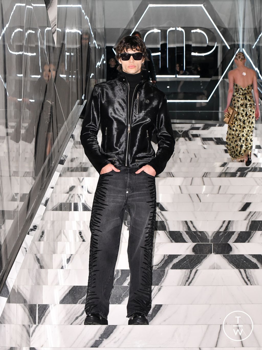 Fashion Week Milan Fall/Winter 2026 look 39 from the Philipp Plein collection 女装
