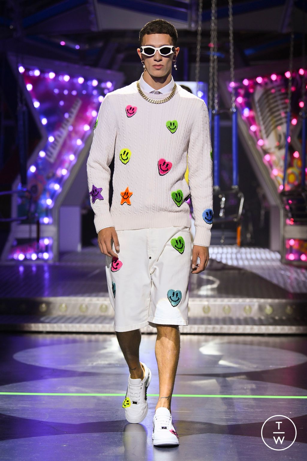 Fashion Week Milan Spring/Summer 2024 look 40 from the Philipp Plein collection 女装