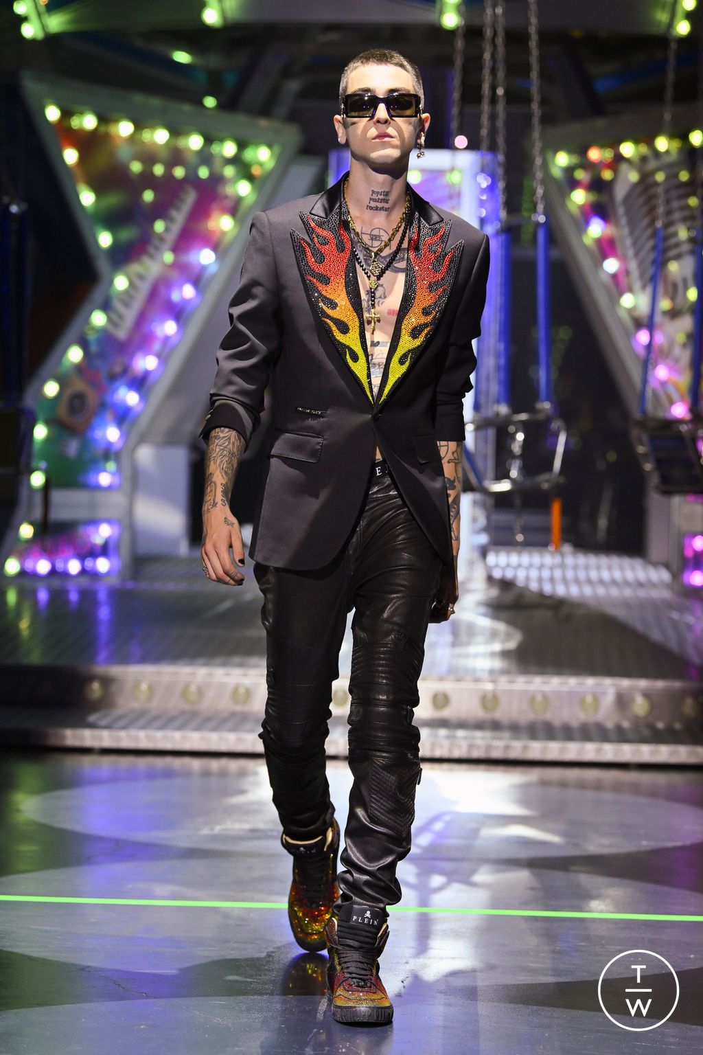 Fashion Week Milan Spring/Summer 2024 look 51 from the Philipp Plein collection 女装