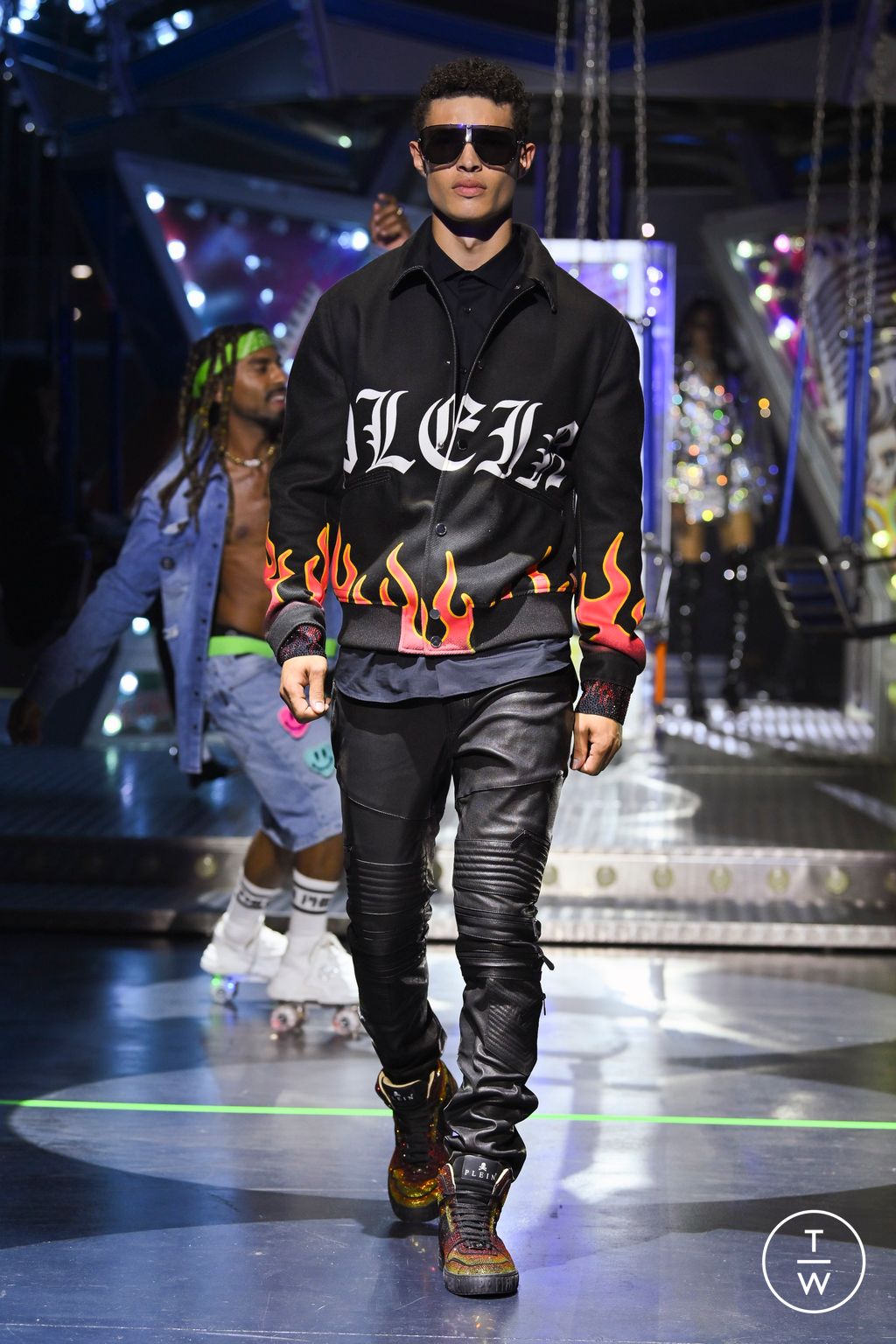 Fashion Week Milan Spring/Summer 2024 look 60 from the Philipp Plein collection 女装
