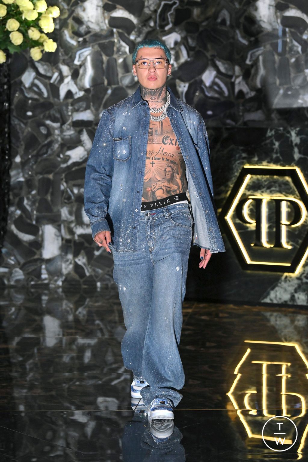 Fashion Week Milan Spring/Summer 2025 look 28 from the Philipp Plein collection womenswear