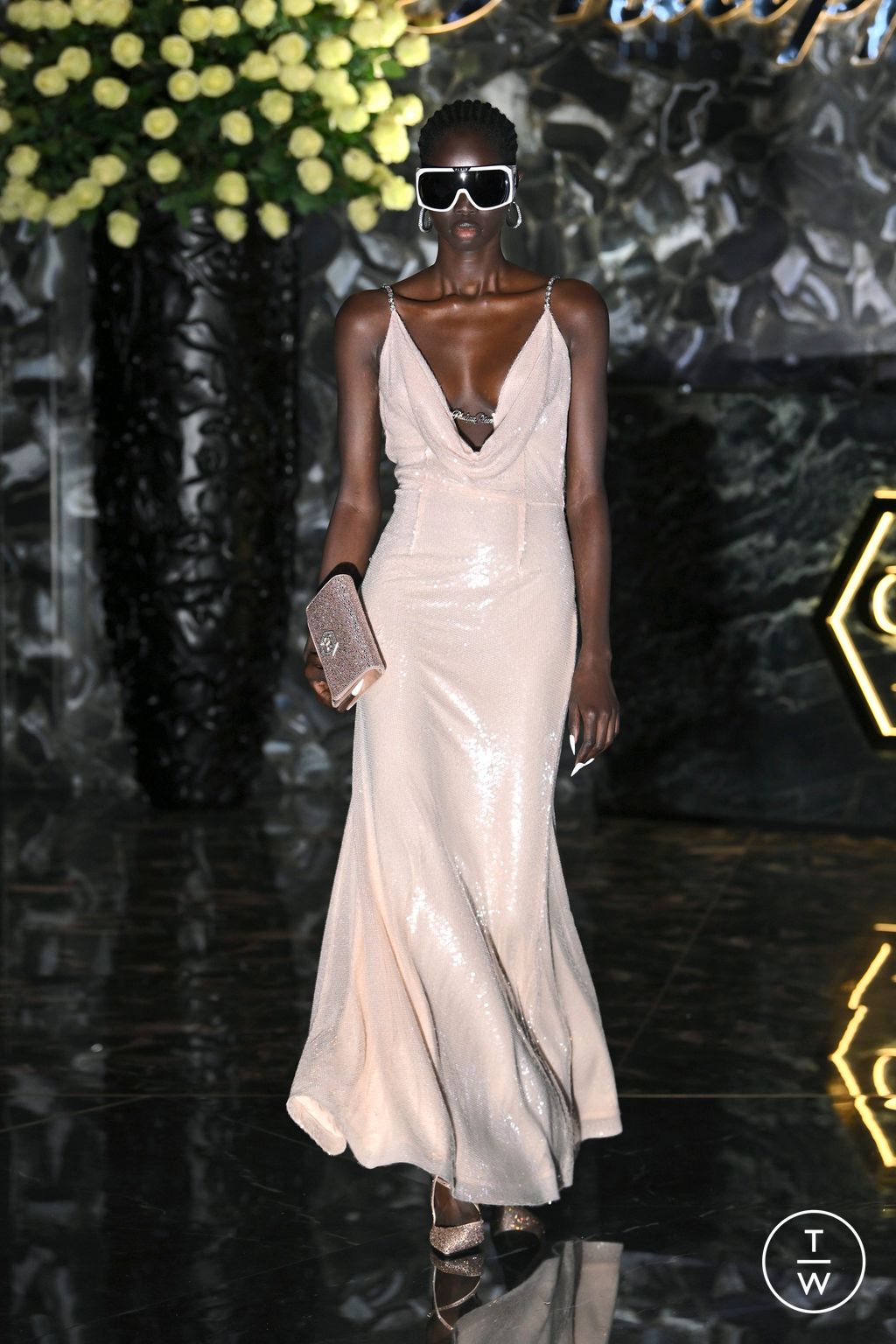 Fashion Week Milan Spring/Summer 2025 look 34 from the Philipp Plein collection womenswear