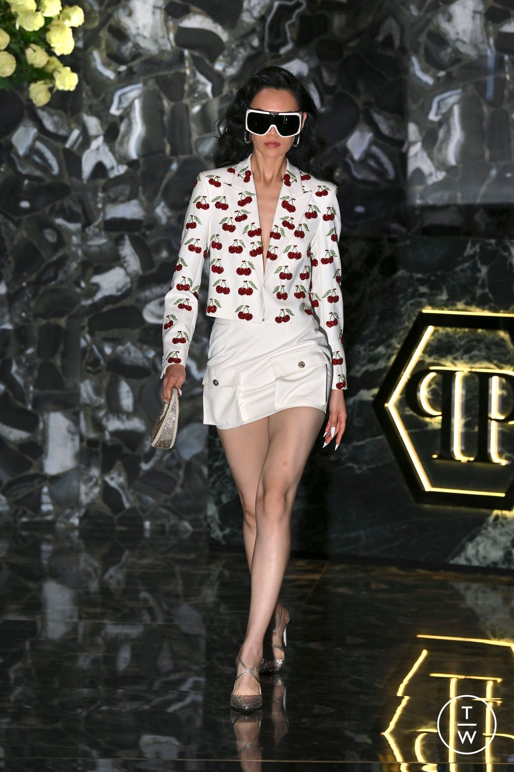 Fashion Week Milan Spring/Summer 2025 look 37 from the Philipp Plein collection womenswear