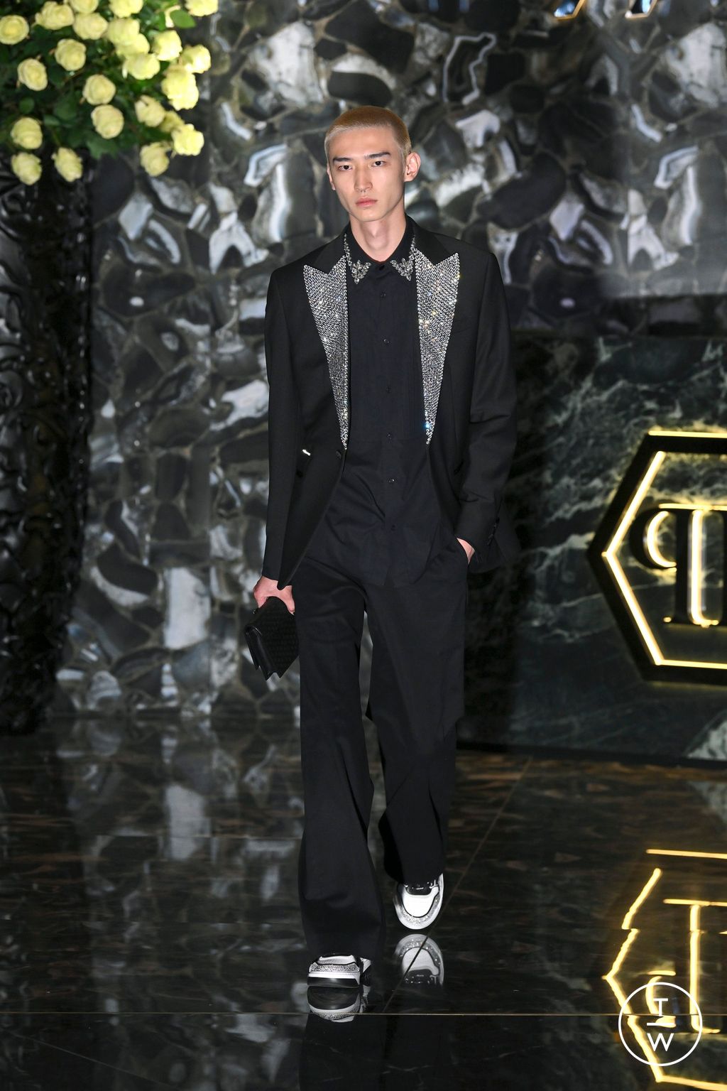 Fashion Week Milan Spring/Summer 2025 look 41 from the Philipp Plein collection womenswear