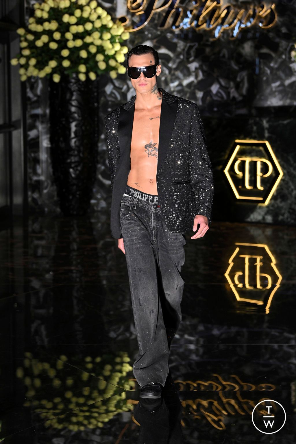 Fashion Week Milan Spring/Summer 2025 look 53 from the Philipp Plein collection womenswear